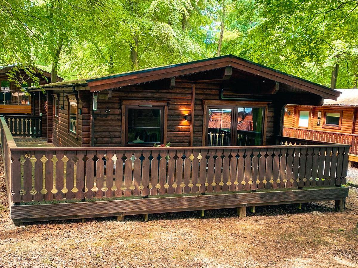 Leafy Hollow Lodge Louth  Exterior foto